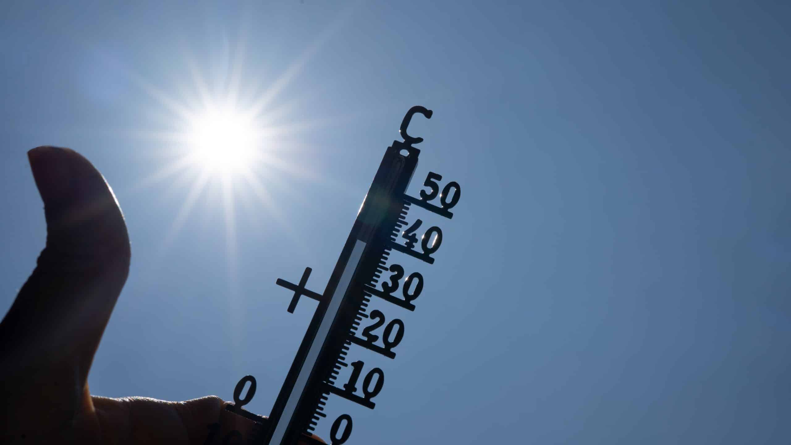 Hot,Weather,,Global,Climate,Change,Concept,-,Heat,Wave,, summer